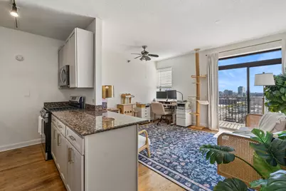 1529 S State Street #17F, Chicago, IL 60605 - Photo 6