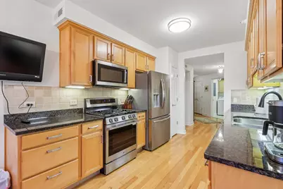 640 Robert York Avenue #308, Deerfield, IL 60015 - Photo 8