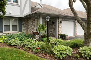 1312 Coventry Cir, Vernon Hills, IL 60061 - Photo 2