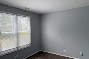 1312 Coventry Cir, Vernon Hills, IL 60061 - Photo 22