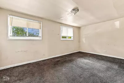 11635 S Laflin Street, Chicago, IL 60643 - Photo 12