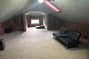 505 S Park St, Sheffield, IL 61361 - Photo 12