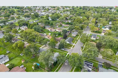 7870 Asbury Circle, Hanover Park, IL 60133 - Photo 26