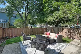 216 Pinewood Ln, Bloomingdale, IL 60108 - Photo 20