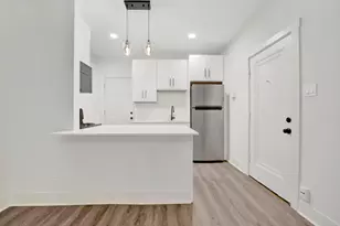 [Address not provided], Chicago, IL 60626 - Photo 4