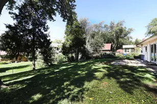7714 Brookhaven Ave, Darien, IL 60561 - Photo 18