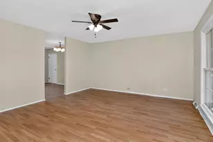 7714 Brookhaven Ave, Darien, IL 60561 - Photo 4