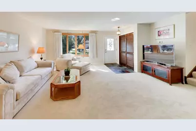 1411 E Wilson Avenue, Wheaton, IL 60189 - Photo 2