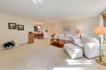 1411 E Wilson Avenue, Wheaton, IL 60189 - Photo 4