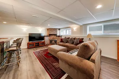 1411 E Wilson Avenue, Wheaton, IL 60189 - Photo 14