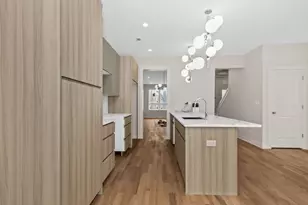 6519 S Langley Ave, Chicago, IL 60637 - Photo 10