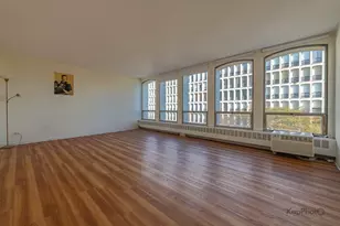 1450 E 55th St, Chicago, IL 60615 - Photo 4
