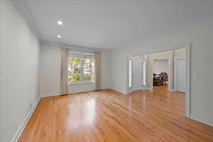 1741 Stanford Ct, Lake Forest, IL 60045 - Photo 4