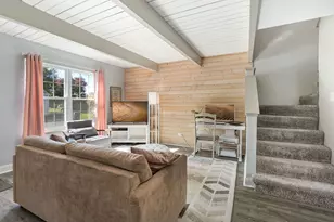 2024 Countryside Ln, Round Lake Beach, IL 60073 - Photo 4