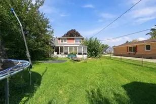 7025 W 73rd Pl, Chicago, IL 60638 - Photo 28