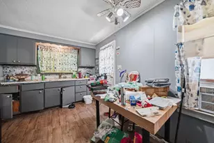 7025 W 73rd Pl, Chicago, IL 60638 - Photo 14