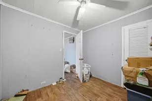 7025 W 73rd Pl, Chicago, IL 60638 - Photo 4
