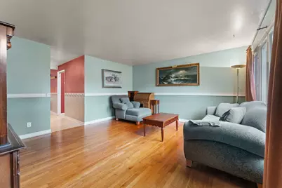 135 Laura Lane, Thornton, IL 60476 - Photo 4