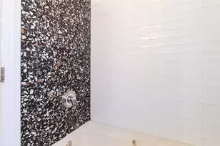 5630 W Goodman St, Chicago, IL 60630 - Photo 16