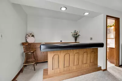21W200 North Lane, Itasca, IL 60143 - Photo 10