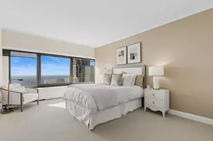 175 E Delaware Pl, Chicago, IL 60611 - Photo 12