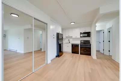 410 Schiller Street #305, Itasca, IL 60143 - Photo 8