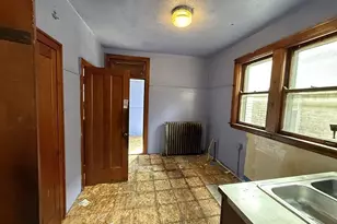 8119 S Wolcott Ave, Chicago, IL 60620 - Photo 8