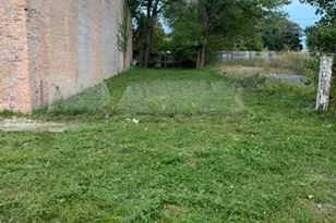 4943 S Shields Ave, Chicago, IL 60609 - Photo 1