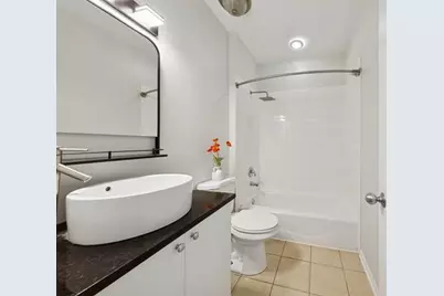519 S Maplewood Avenue #4S, Chicago, IL 60612 - Photo 18