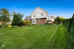 154 Saddle Brook Dr, Oak Brook, IL 60523 - Photo 54