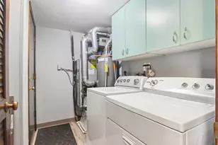 9555 SW Hwy, Oak Lawn, IL 60453 - Photo 16