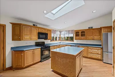 1026 Spafford Street, Antioch, IL 60002 - Photo 6