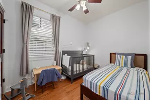 4313 N Ridgeway Ave, Chicago, IL 60618 - Photo 14