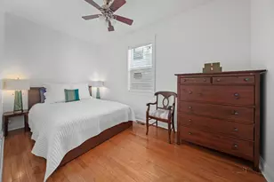 4313 N Ridgeway Ave, Chicago, IL 60618 - Photo 12