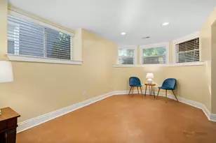 4313 N Ridgeway Ave, Chicago, IL 60618 - Photo 22
