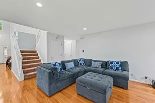 2131 Skylane Dr, Naperville, IL 60564 - Photo 12