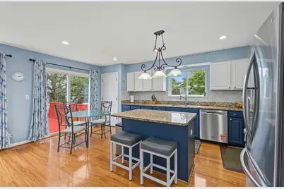 2131 Skylane Drive, Naperville, IL 60564 - Photo 8