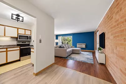 1900 Canal Street #2D, Blue Island, IL 60406 - Photo 2