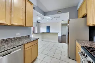 450 S Western Ave, Des Plaines, IL 60016 - Photo 10
