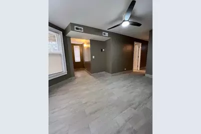 2835 N Ridgeway Avenue #1, Chicago, IL 60618 - Photo 8