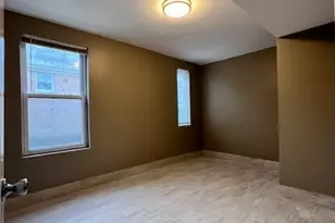 2835 N Ridgeway Ave, Chicago, IL 60618 - Photo 12