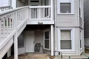 2835 N Ridgeway Ave, Chicago, IL 60618 - Photo 2