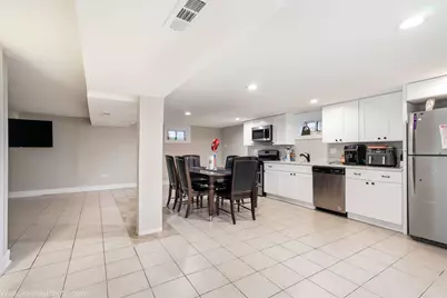 8433 Central Avenue, Burbank, IL 60459 - Photo 16