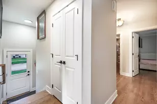 8433 Central Ave, Burbank, IL 60459 - Photo 10
