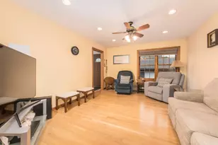 221 East Ave, Park Ridge, IL 60068 - Photo 14