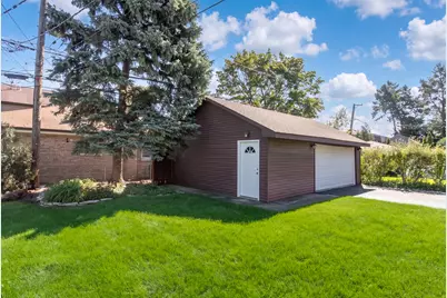 221 East Avenue, Park Ridge, IL 60068 - Photo 24