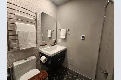 1050 W Dakin Street #G2, Chicago, IL 60613 - Photo 16