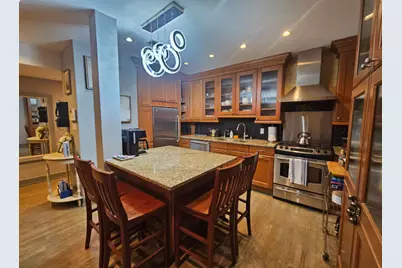 1050 W Dakin Street #G2, Chicago, IL 60613 - Photo 8