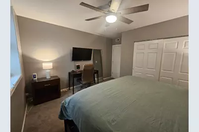 1050 W Dakin Street #G2, Chicago, IL 60613 - Photo 14