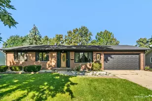 45 Field Point Rd, Montgomery, IL 60538 - Photo 1